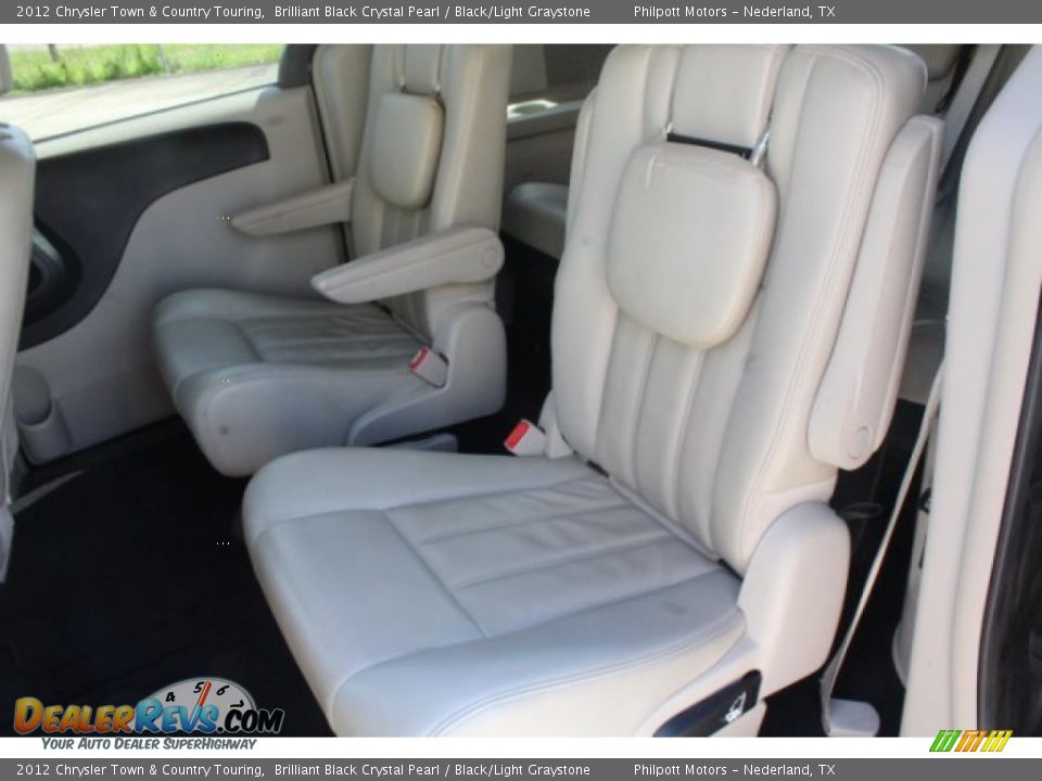2012 Chrysler Town & Country Touring Brilliant Black Crystal Pearl / Black/Light Graystone Photo #19