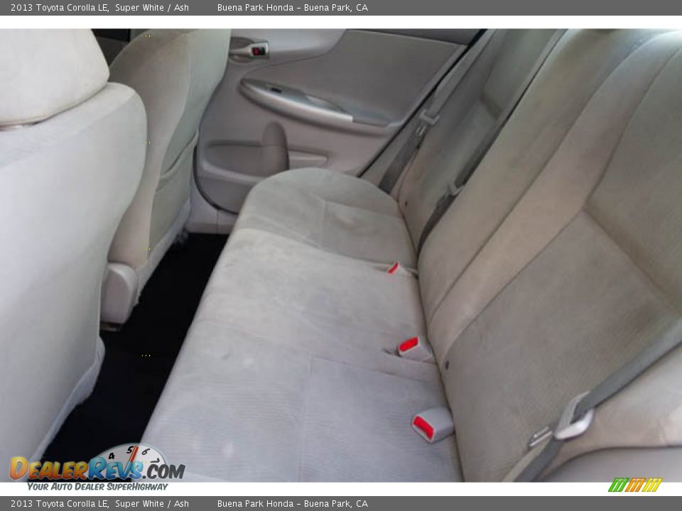2013 Toyota Corolla LE Super White / Ash Photo #4