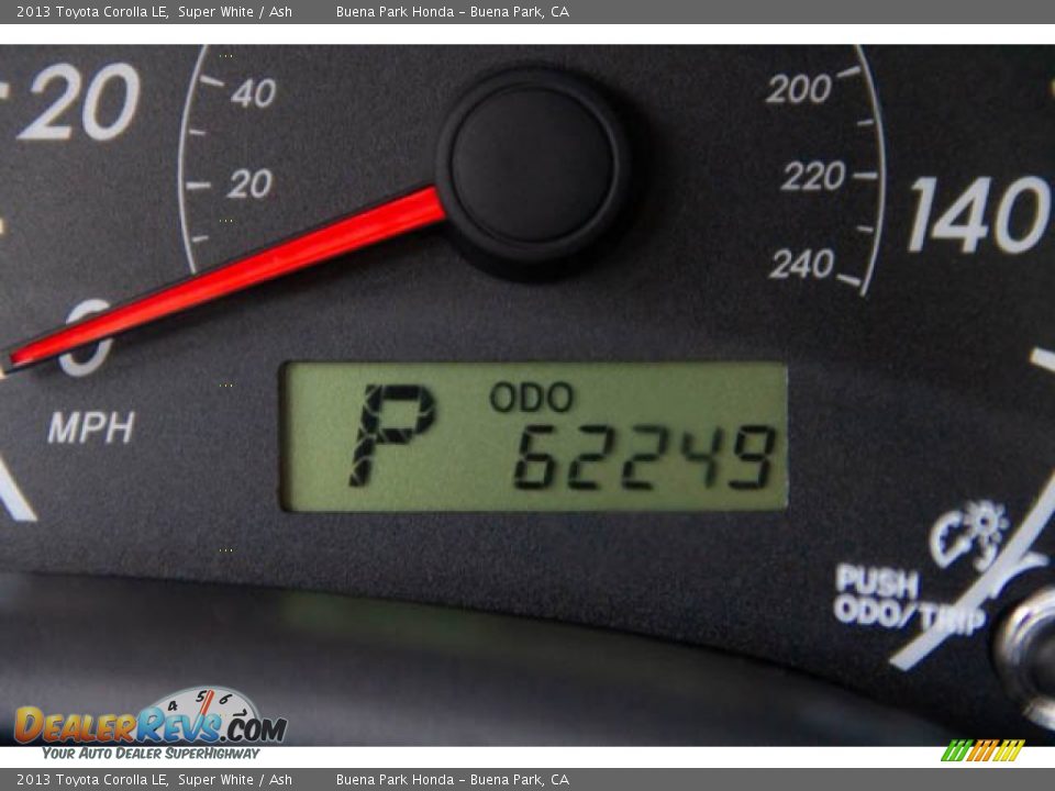 2013 Toyota Corolla LE Super White / Ash Photo #6