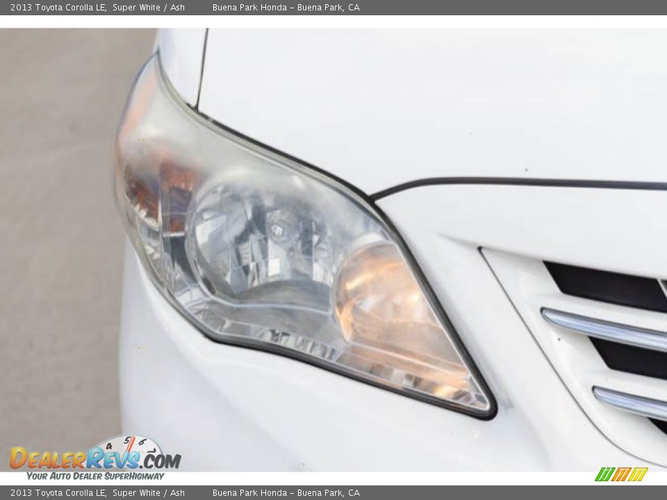 2013 Toyota Corolla LE Super White / Ash Photo #8