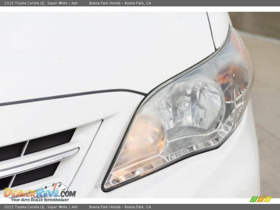 2013 Toyota Corolla LE Super White / Ash Photo #9