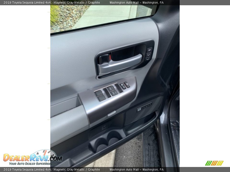 2019 Toyota Sequoia Limited 4x4 Magnetic Gray Metallic / Graphite Photo #9