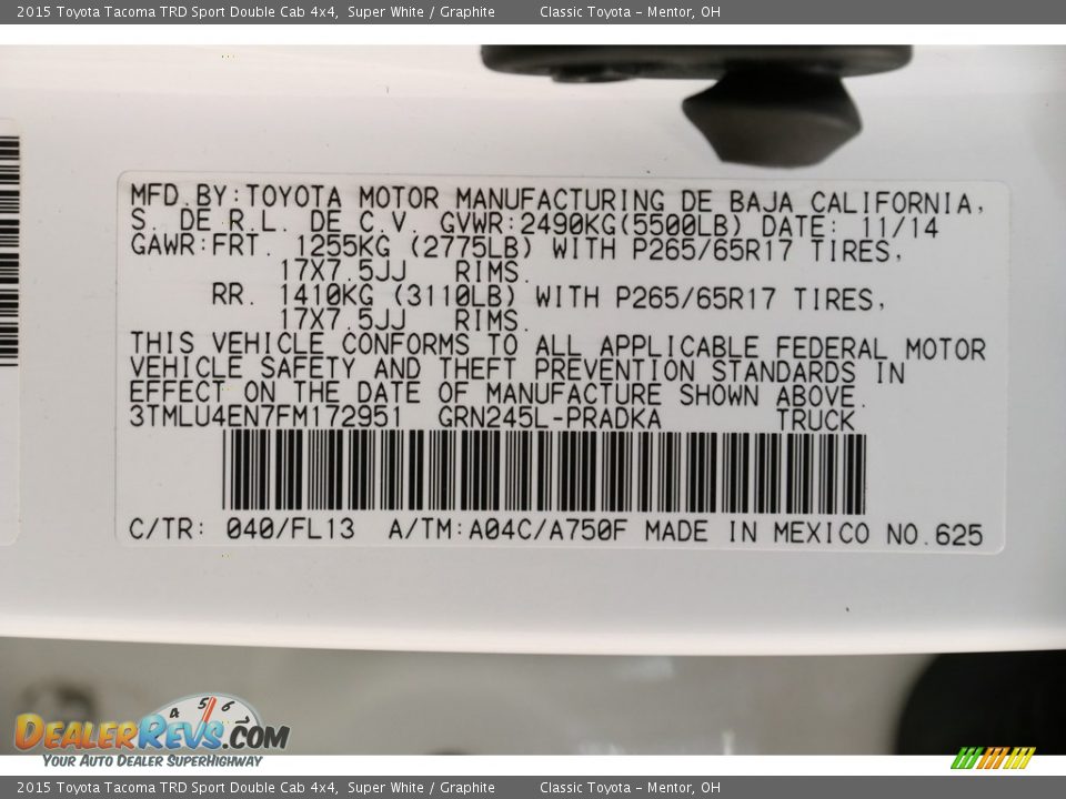 2015 Toyota Tacoma TRD Sport Double Cab 4x4 Super White / Graphite Photo #18