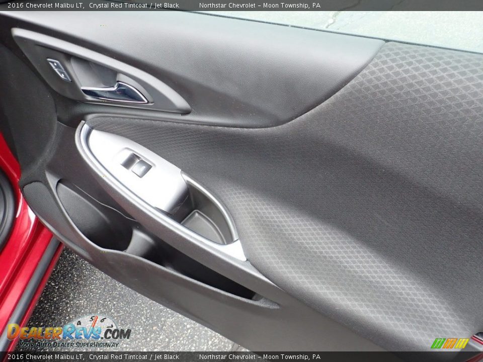 2016 Chevrolet Malibu LT Crystal Red Tintcoat / Jet Black Photo #17