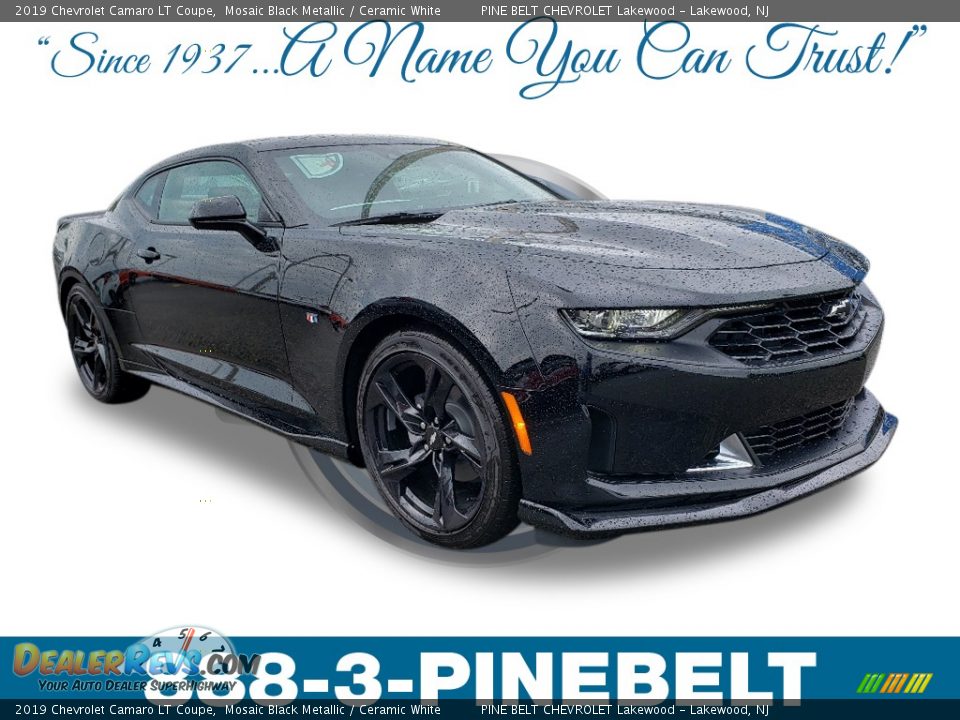 2019 Chevrolet Camaro LT Coupe Mosaic Black Metallic / Ceramic White Photo #1