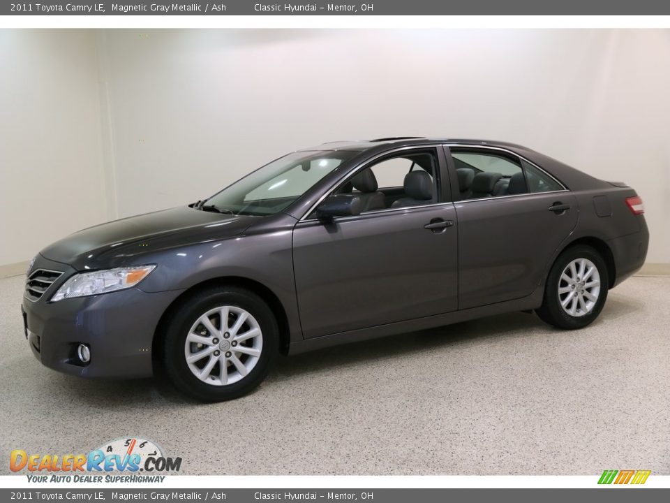 2011 Toyota Camry LE Magnetic Gray Metallic / Ash Photo #3