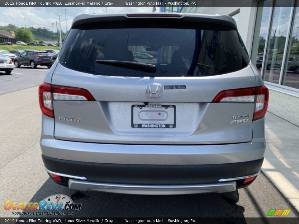 2019 Honda Pilot Touring AWD Lunar Silver Metallic / Gray Photo #6