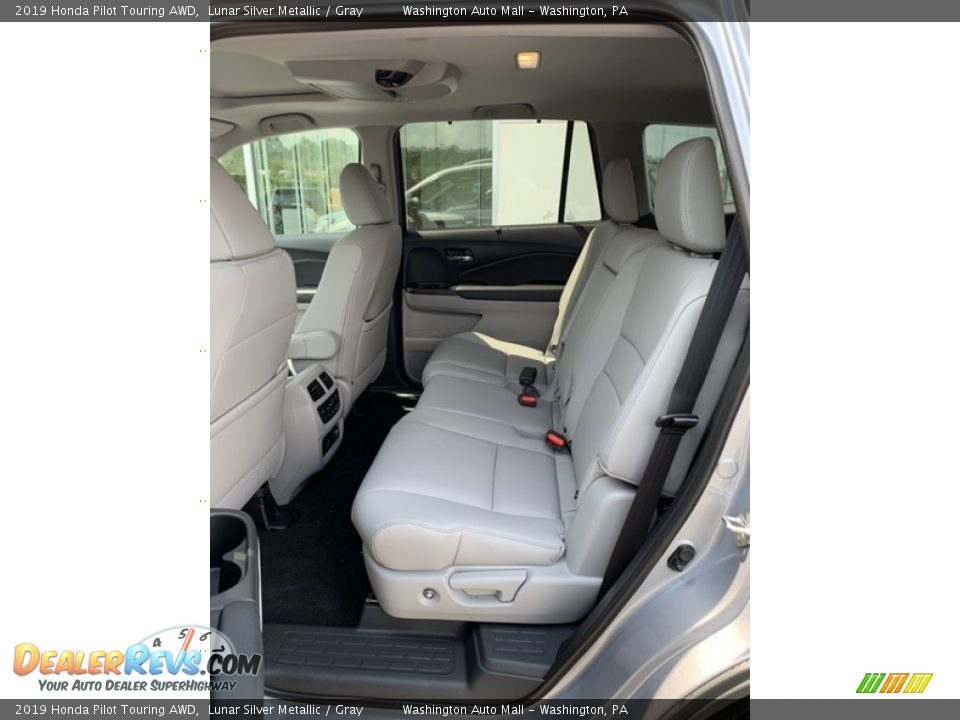 2019 Honda Pilot Touring AWD Lunar Silver Metallic / Gray Photo #19