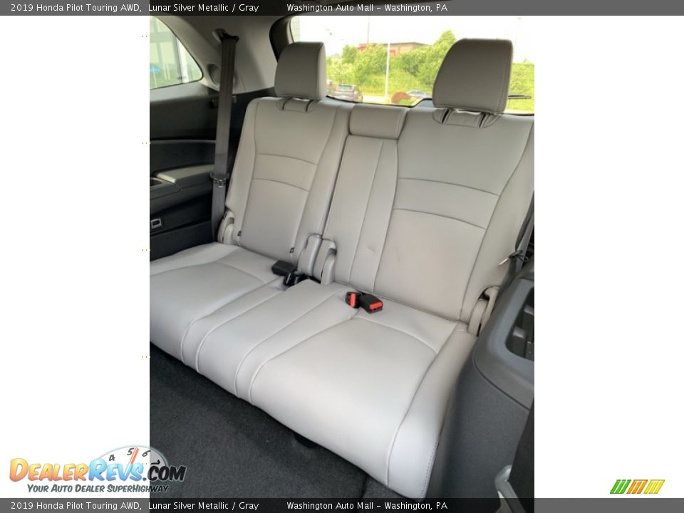 2019 Honda Pilot Touring AWD Lunar Silver Metallic / Gray Photo #21