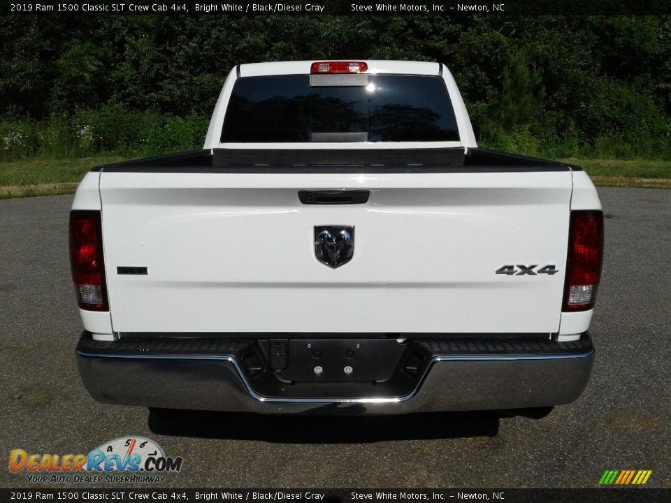 2019 Ram 1500 Classic SLT Crew Cab 4x4 Bright White / Black/Diesel Gray Photo #7