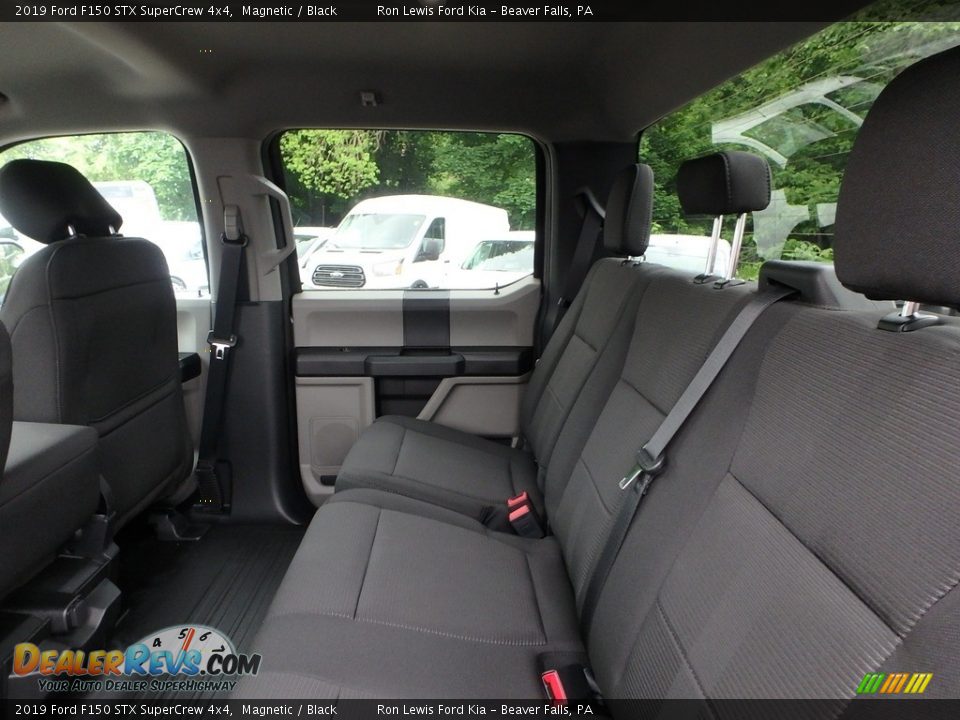 2019 Ford F150 STX SuperCrew 4x4 Magnetic / Black Photo #12
