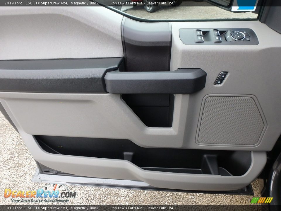 2019 Ford F150 STX SuperCrew 4x4 Magnetic / Black Photo #14