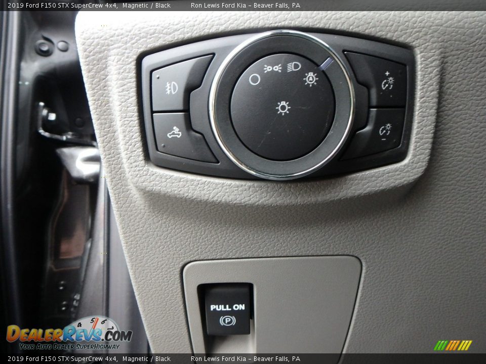 2019 Ford F150 STX SuperCrew 4x4 Magnetic / Black Photo #15