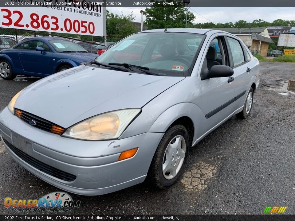 2002 Ford Focus LX Sedan CD Silver Metallic / Medium Graphite Photo #2