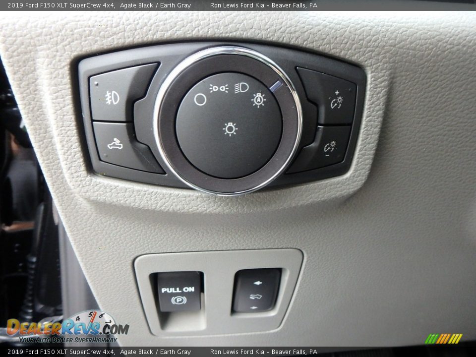 2019 Ford F150 XLT SuperCrew 4x4 Agate Black / Earth Gray Photo #16