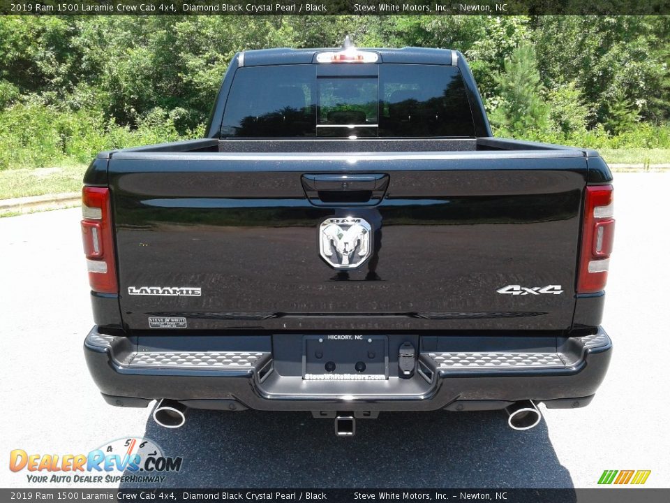 2019 Ram 1500 Laramie Crew Cab 4x4 Diamond Black Crystal Pearl / Black Photo #7