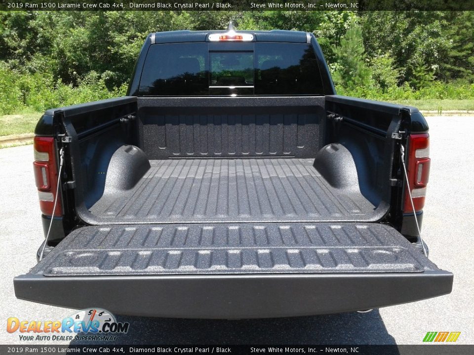 2019 Ram 1500 Laramie Crew Cab 4x4 Diamond Black Crystal Pearl / Black Photo #13