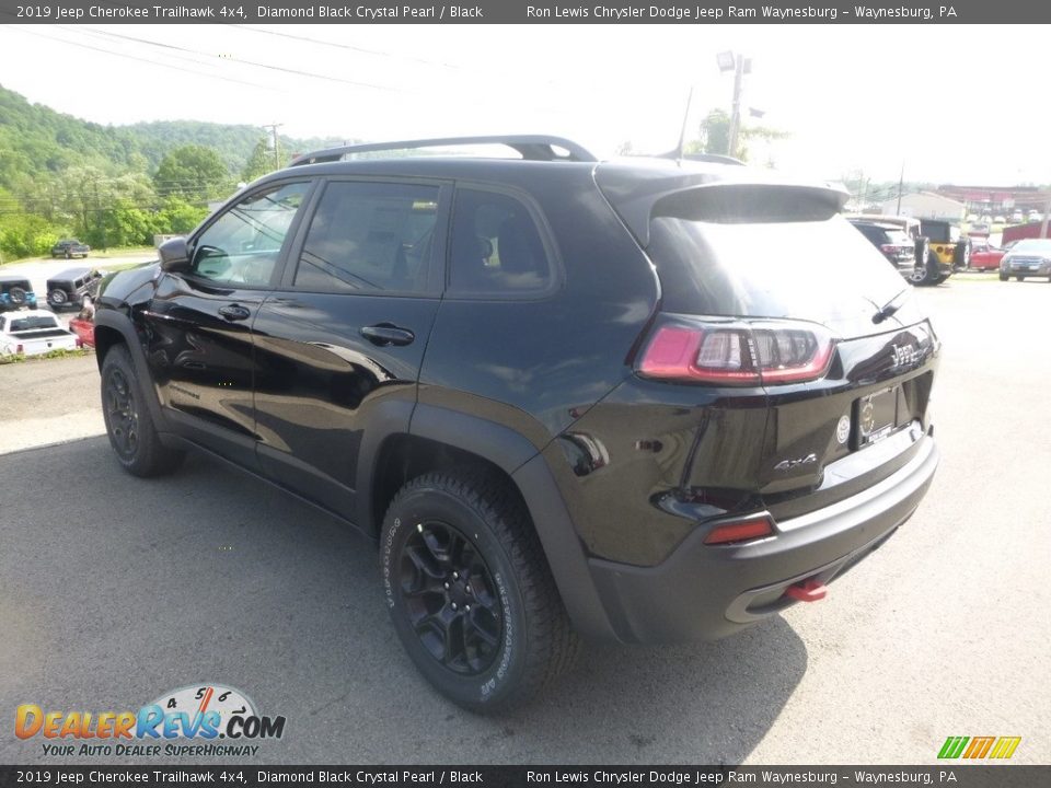 2019 Jeep Cherokee Trailhawk 4x4 Diamond Black Crystal Pearl / Black Photo #3