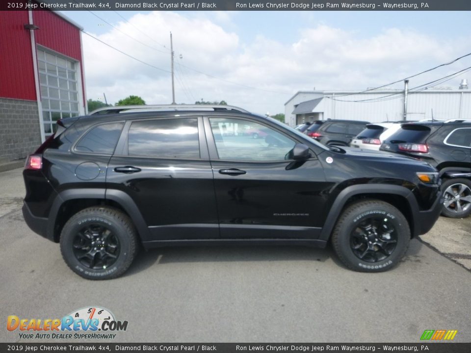 2019 Jeep Cherokee Trailhawk 4x4 Diamond Black Crystal Pearl / Black Photo #6