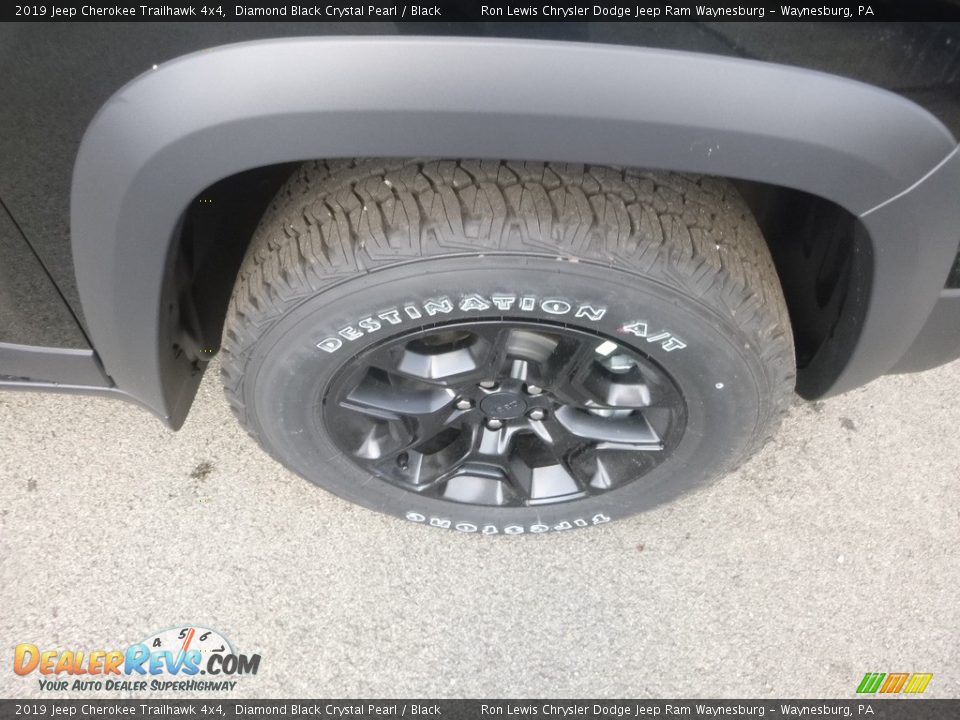 2019 Jeep Cherokee Trailhawk 4x4 Diamond Black Crystal Pearl / Black Photo #9