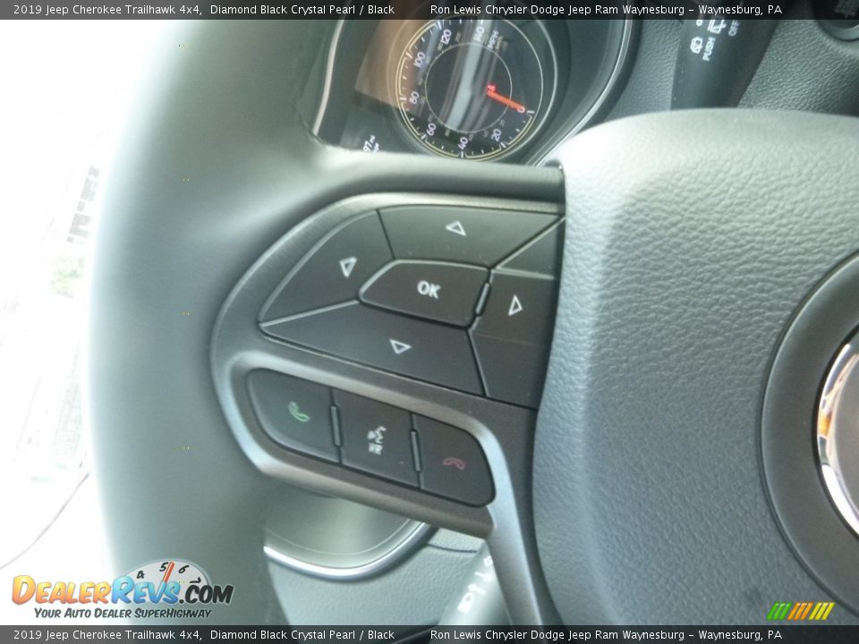 2019 Jeep Cherokee Trailhawk 4x4 Diamond Black Crystal Pearl / Black Photo #19