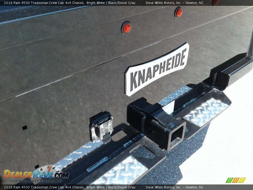 2019 Ram 4500 Tradesman Crew Cab 4x4 Chassis Bright White / Black/Diesel Gray Photo #27