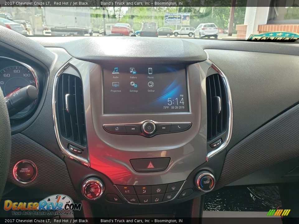 2017 Chevrolet Cruze LT Red Hot / Jet Black Photo #16