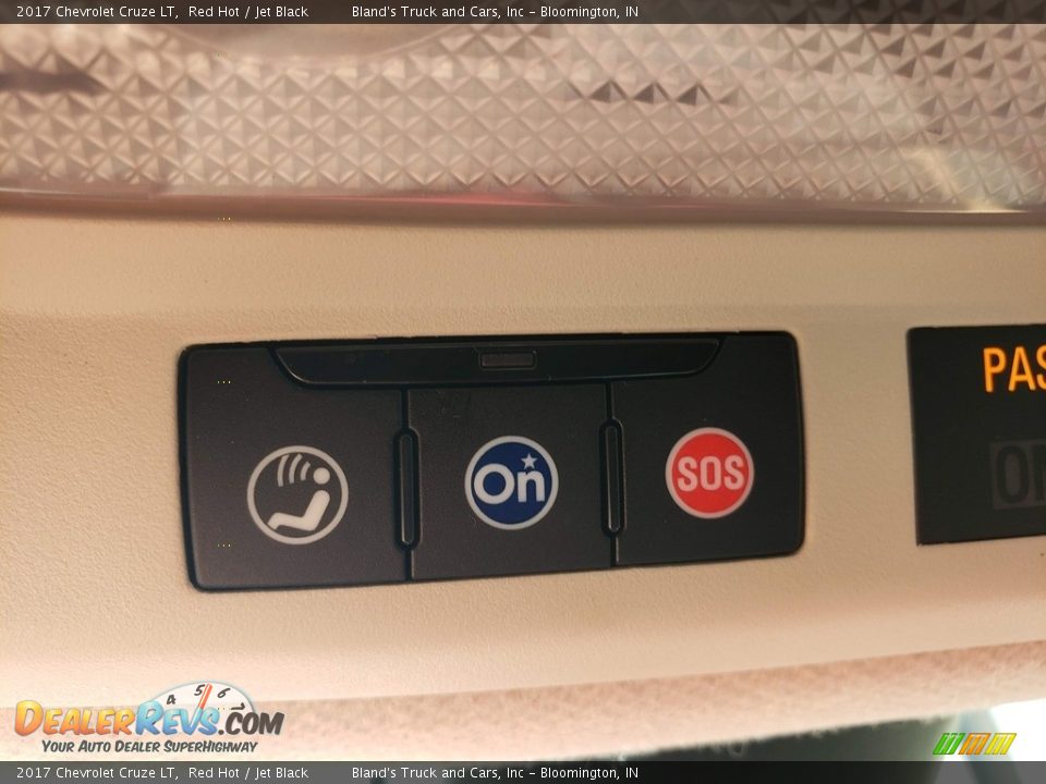 2017 Chevrolet Cruze LT Red Hot / Jet Black Photo #25