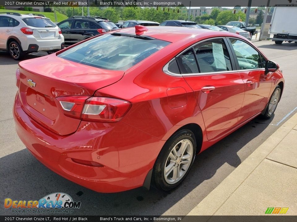 2017 Chevrolet Cruze LT Red Hot / Jet Black Photo #36