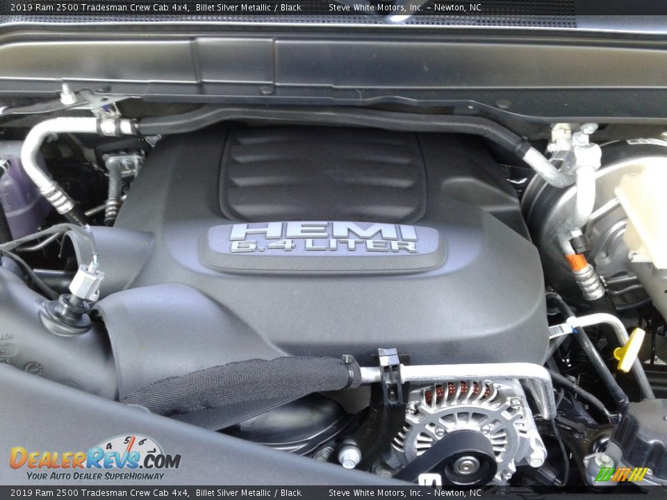 2019 Ram 2500 Tradesman Crew Cab 4x4 Billet Silver Metallic / Black Photo #26