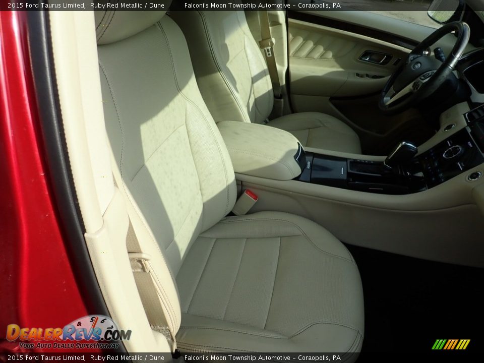 2015 Ford Taurus Limited Ruby Red Metallic / Dune Photo #10