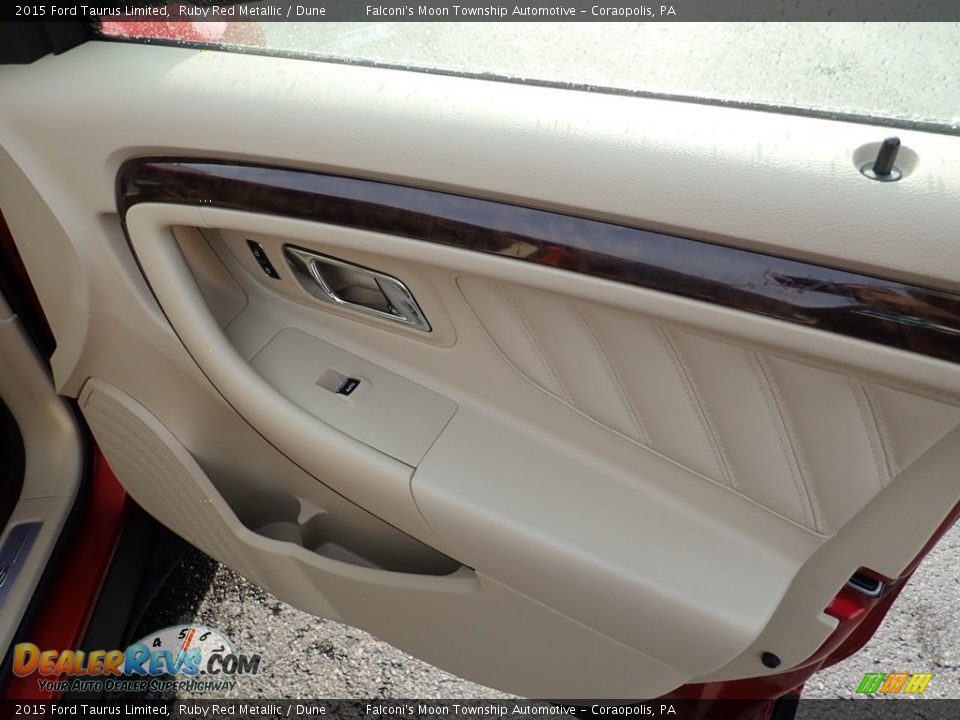 2015 Ford Taurus Limited Ruby Red Metallic / Dune Photo #13