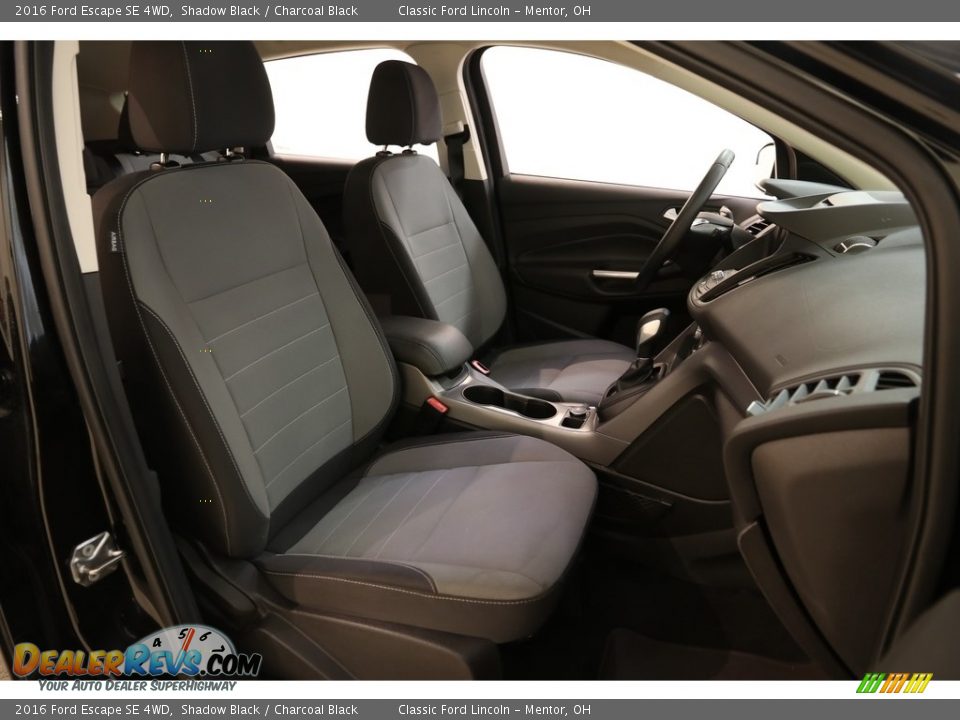 2016 Ford Escape SE 4WD Shadow Black / Charcoal Black Photo #16