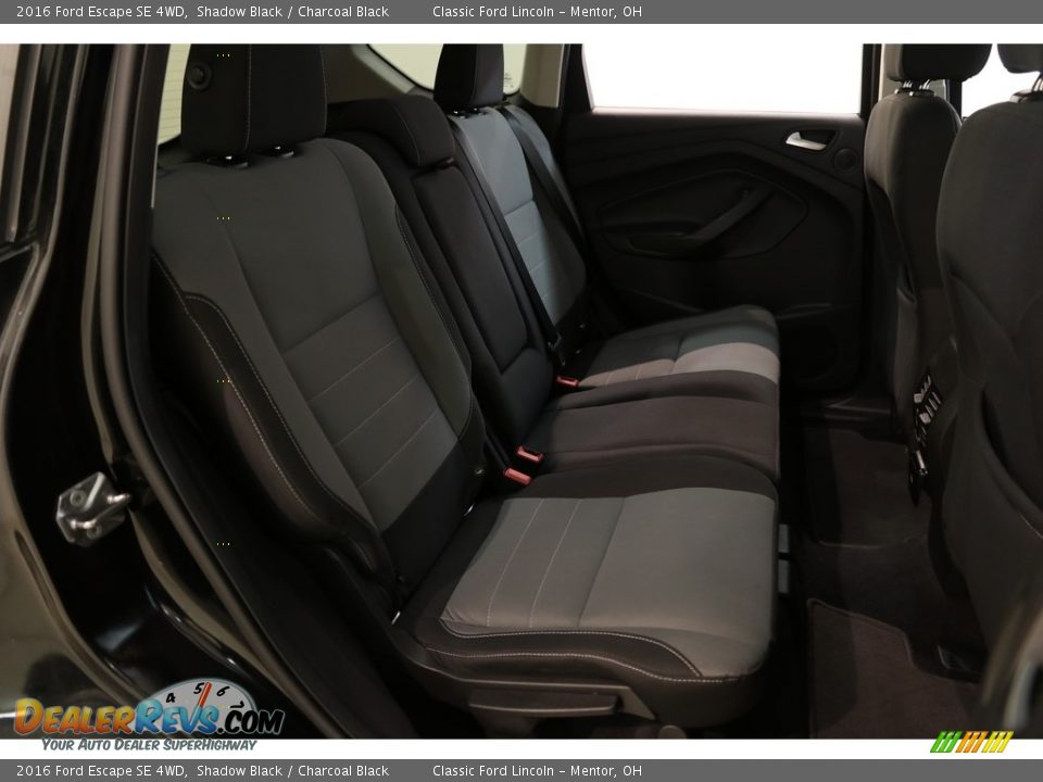 2016 Ford Escape SE 4WD Shadow Black / Charcoal Black Photo #17