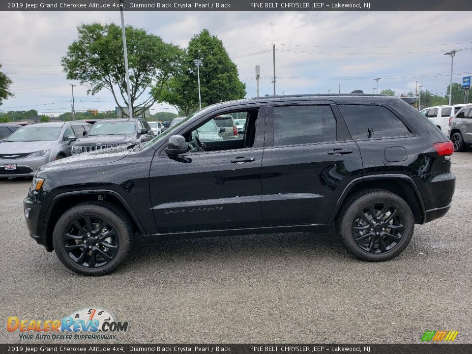 2019 Jeep Grand Cherokee Altitude 4x4 Diamond Black Crystal Pearl / Black Photo #3