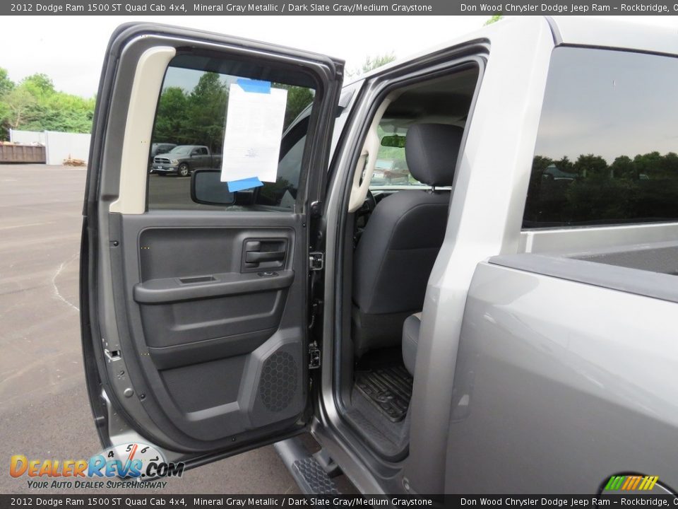 2012 Dodge Ram 1500 ST Quad Cab 4x4 Mineral Gray Metallic / Dark Slate Gray/Medium Graystone Photo #22