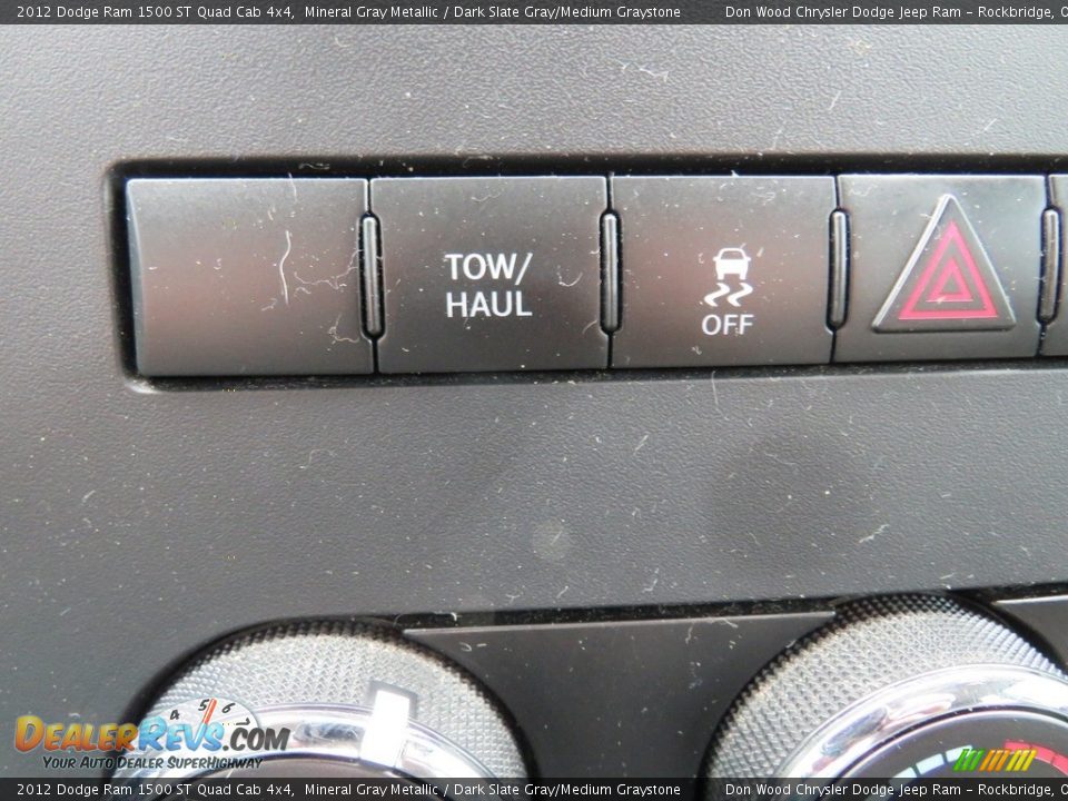 2012 Dodge Ram 1500 ST Quad Cab 4x4 Mineral Gray Metallic / Dark Slate Gray/Medium Graystone Photo #30