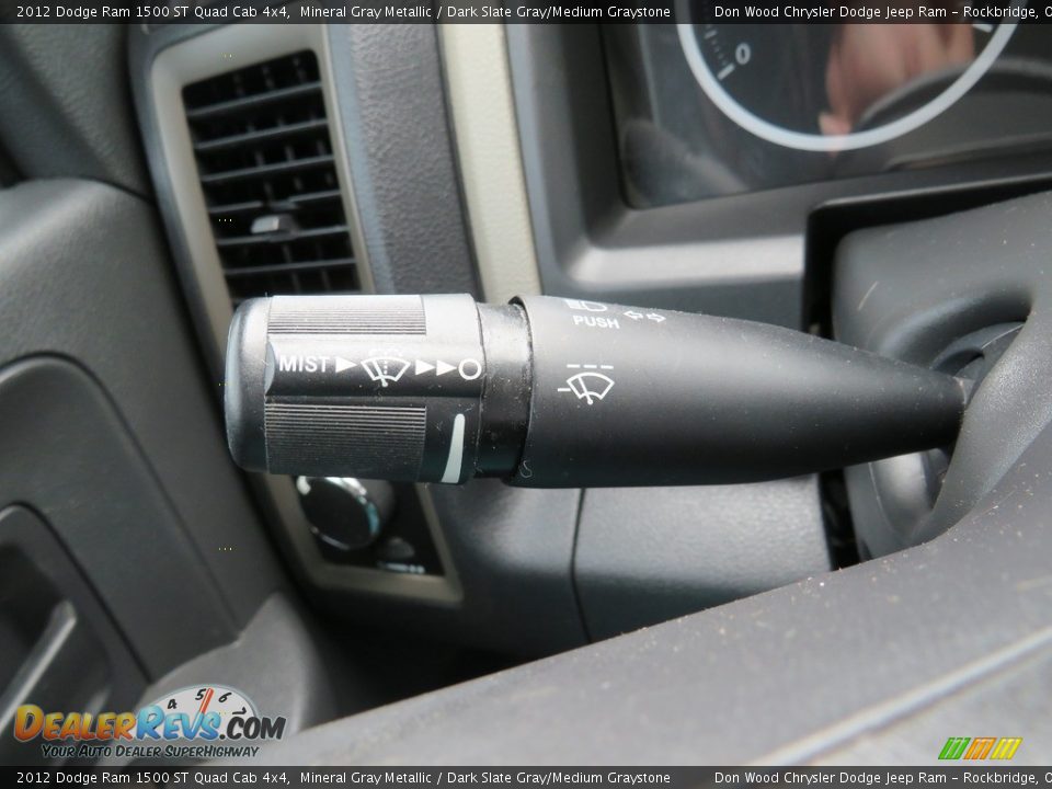 2012 Dodge Ram 1500 ST Quad Cab 4x4 Mineral Gray Metallic / Dark Slate Gray/Medium Graystone Photo #33