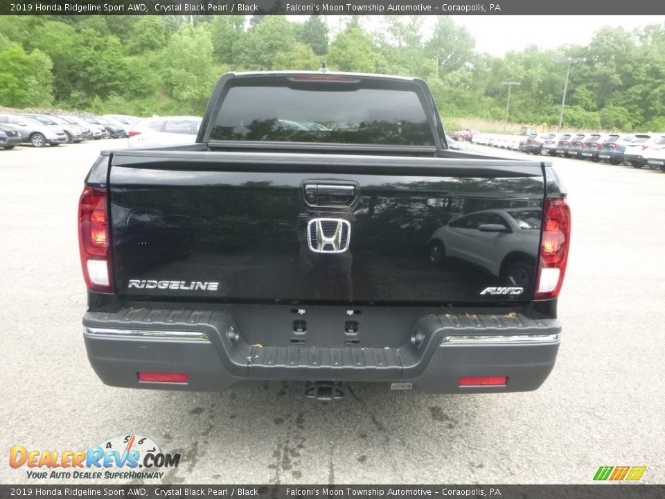 2019 Honda Ridgeline Sport AWD Crystal Black Pearl / Black Photo #4