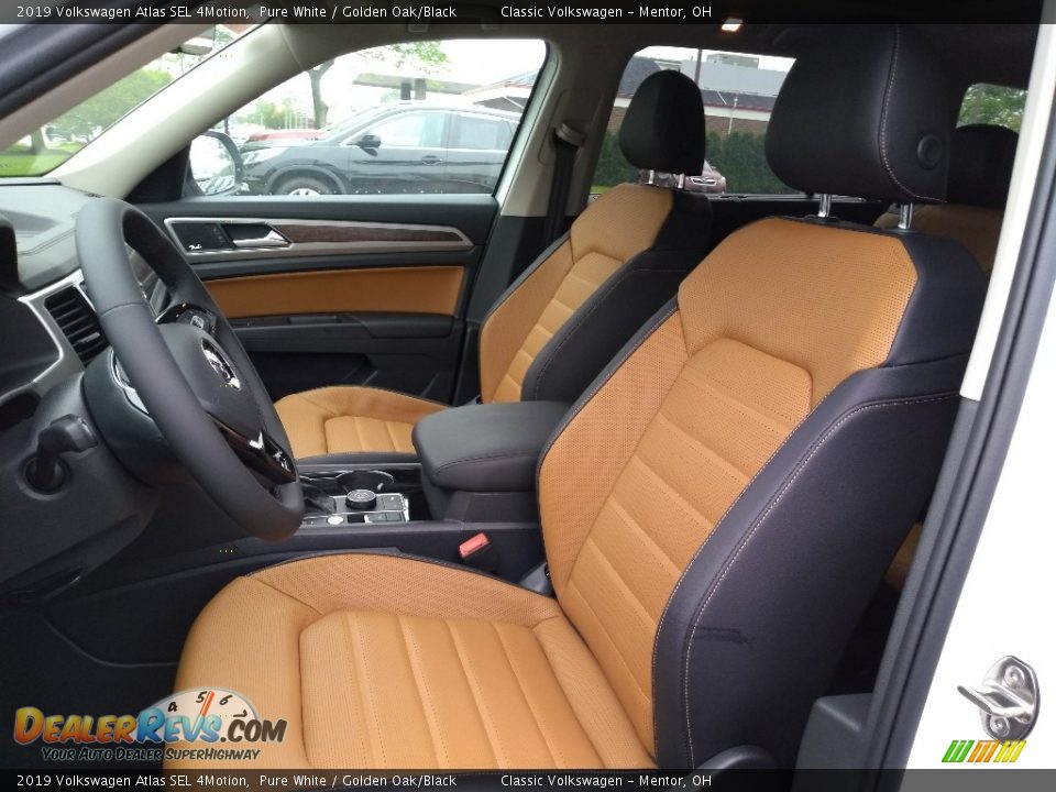 2019 Volkswagen Atlas SEL 4Motion Pure White / Golden Oak/Black Photo #3