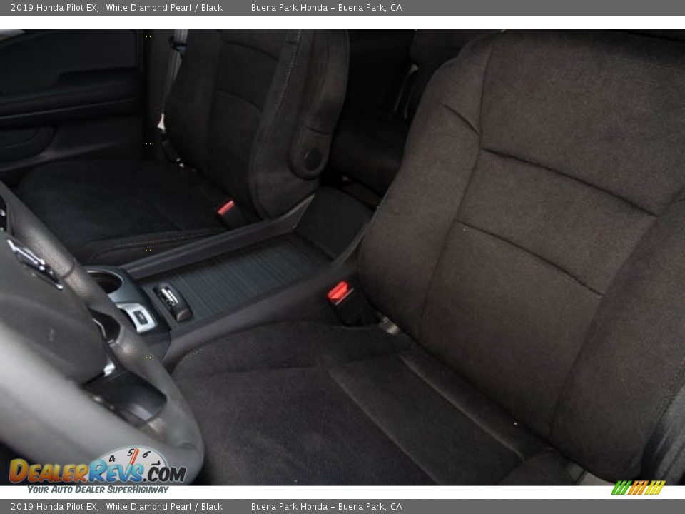 2019 Honda Pilot EX White Diamond Pearl / Black Photo #25