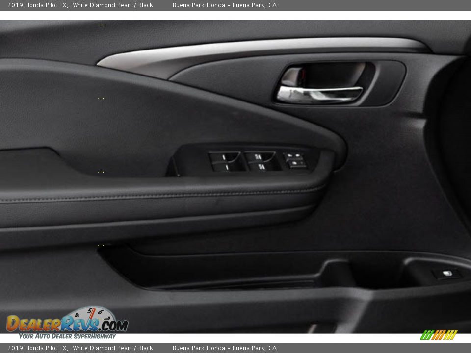 2019 Honda Pilot EX White Diamond Pearl / Black Photo #35