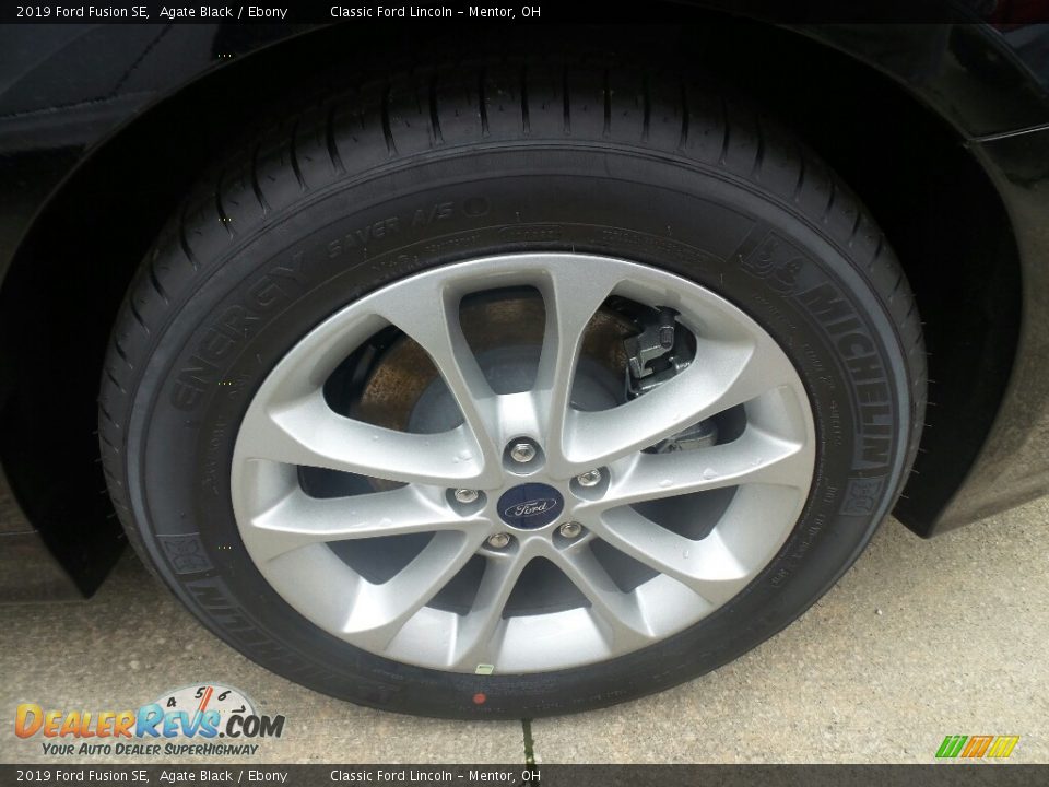 2019 Ford Fusion SE Agate Black / Ebony Photo #4