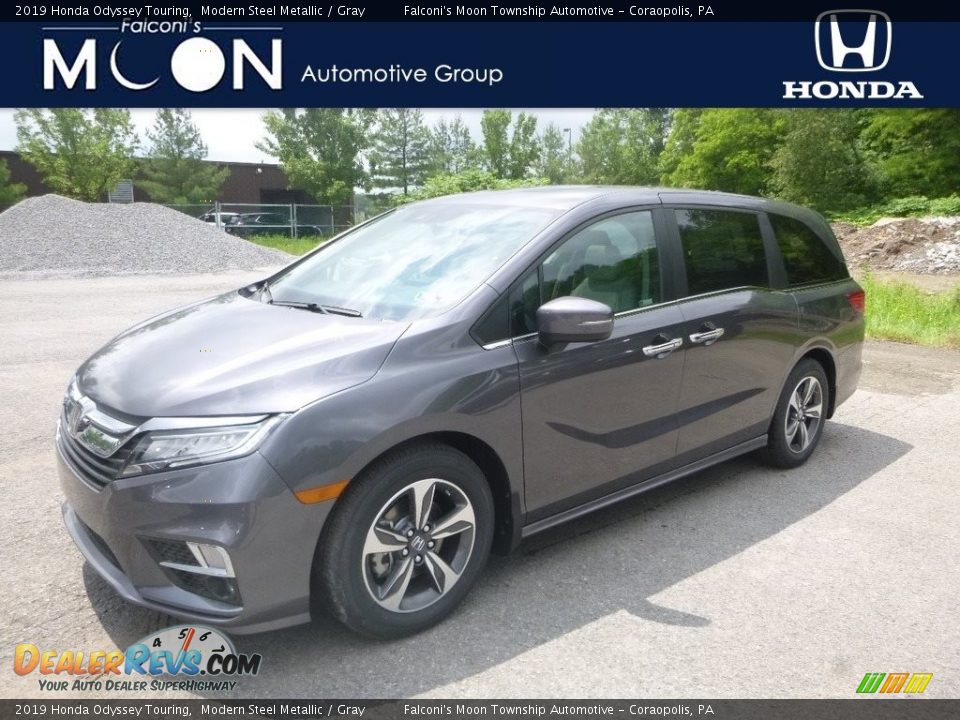 2019 Honda Odyssey Touring Modern Steel Metallic / Gray Photo #1