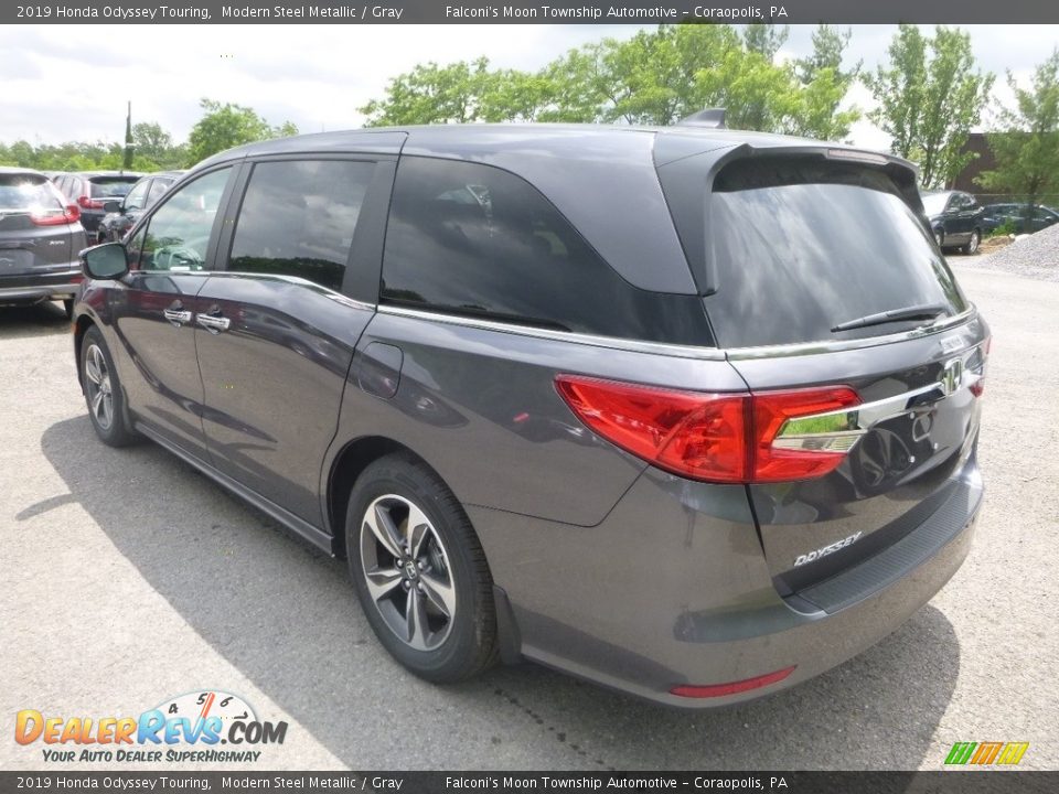 2019 Honda Odyssey Touring Modern Steel Metallic / Gray Photo #2