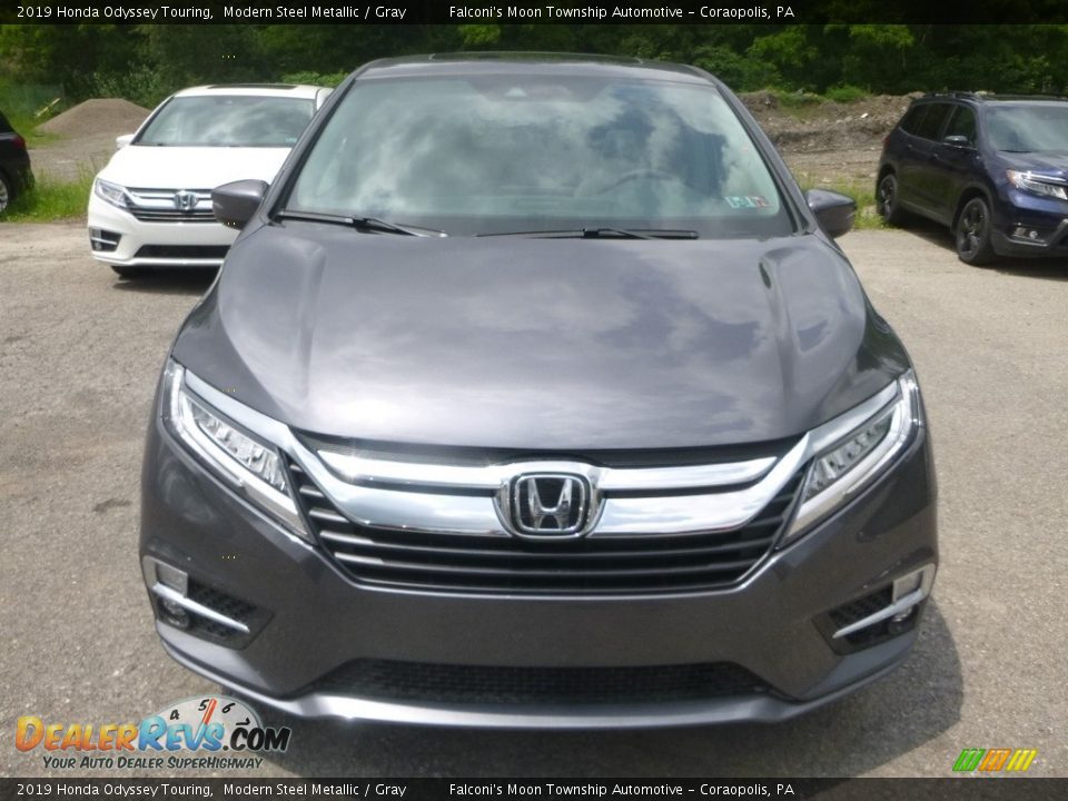 2019 Honda Odyssey Touring Modern Steel Metallic / Gray Photo #6