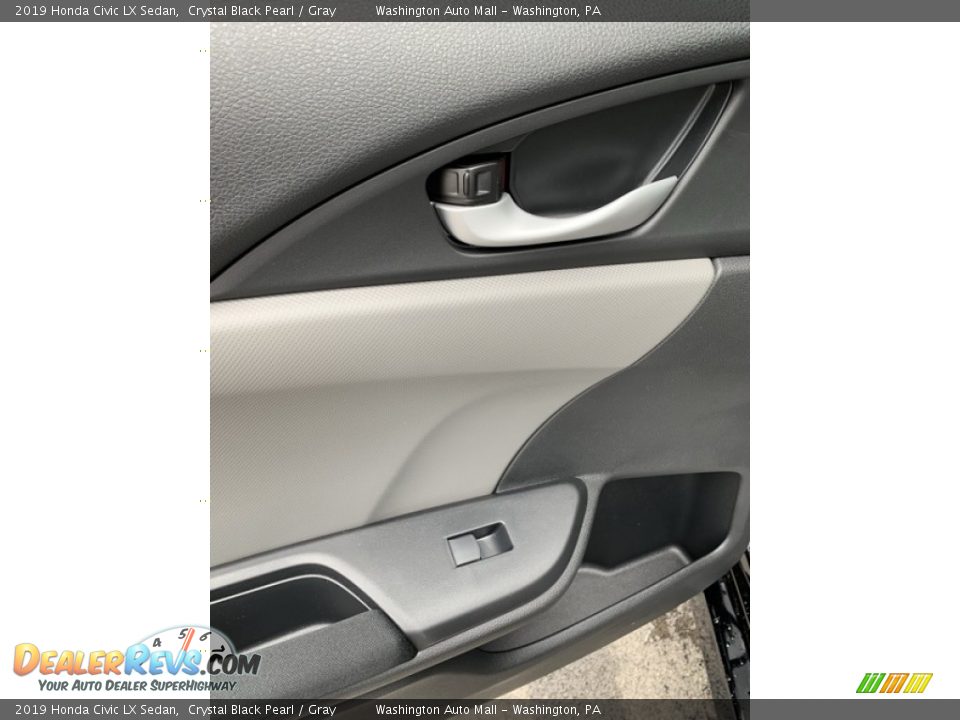 2019 Honda Civic LX Sedan Crystal Black Pearl / Gray Photo #17