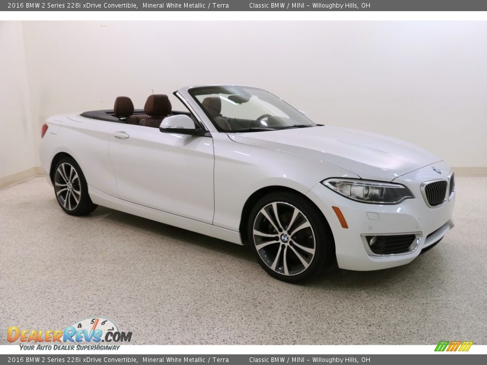 2016 BMW 2 Series 228i xDrive Convertible Mineral White Metallic / Terra Photo #1