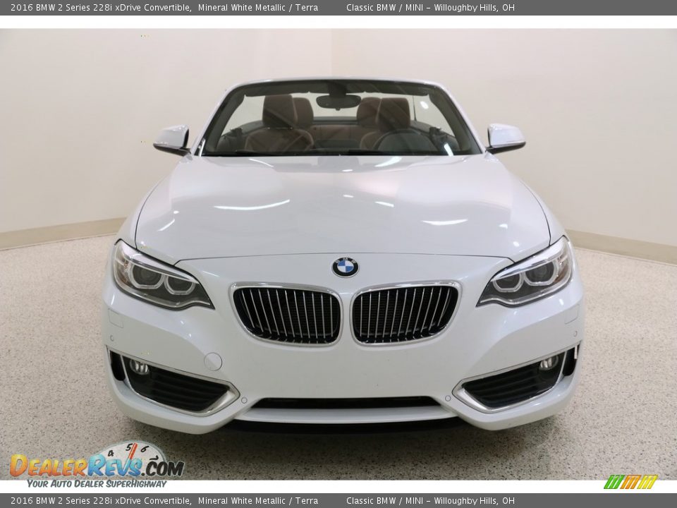 2016 BMW 2 Series 228i xDrive Convertible Mineral White Metallic / Terra Photo #3