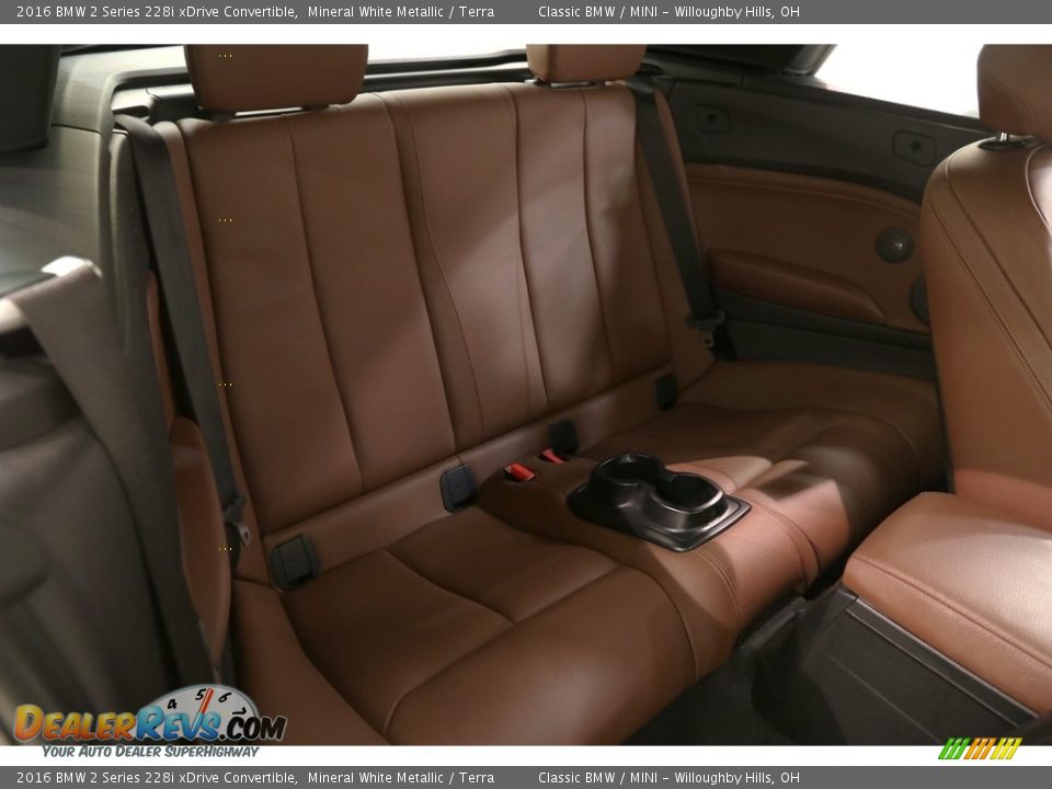 2016 BMW 2 Series 228i xDrive Convertible Mineral White Metallic / Terra Photo #22